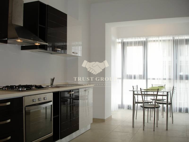 Apartament 3 camere Lacul Tei