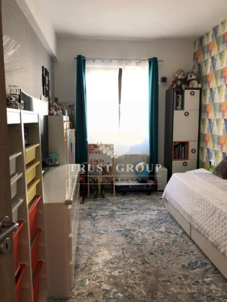 Apartament 4 camere, Uniri 