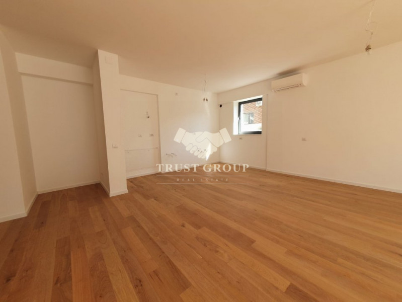 Apartament 3 camere lux - Herastrau