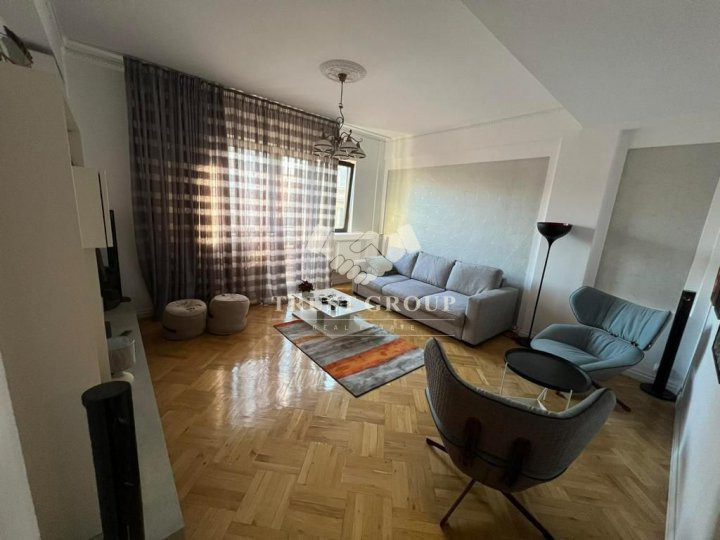 Apartament 5 camere in Calea Victoriei