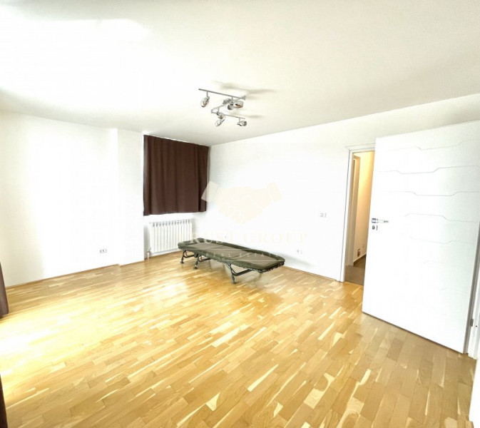 Vanzare apartament Sisesti 4 camere | 2 Garaje | Boxa depozitare