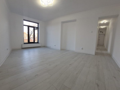 Apartament 2 camere | Centrala Proprie | Armeneasca