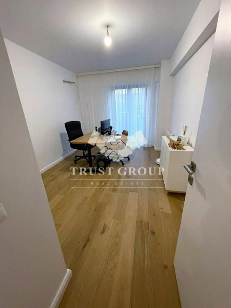 Penthouse 4 camere in Aviatiei