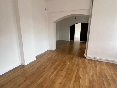 Apartament 3 camere in Eminescu