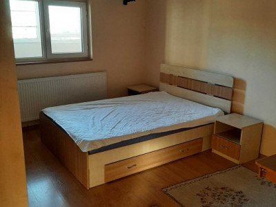 Apartament 3 camere Stefan cel Mare 