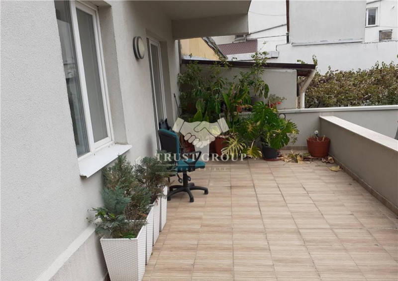 Apartament 3 camere Romana 