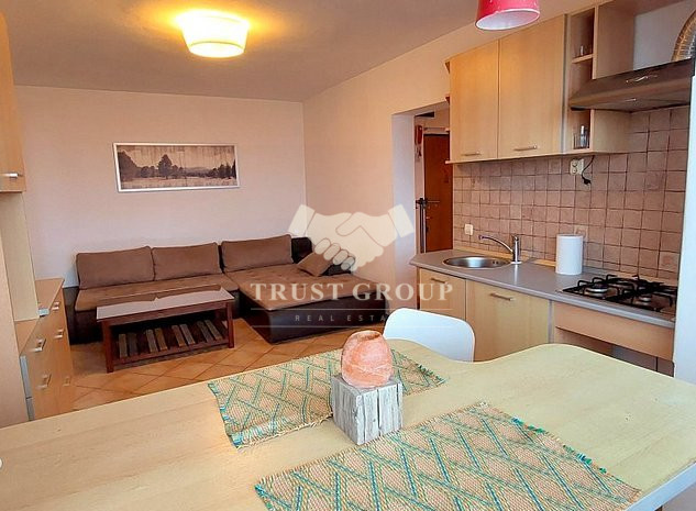 Apartament 3 camere Stefan cel Mare