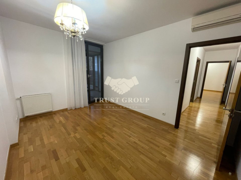 Apartament 3 camere + curte Baneasa