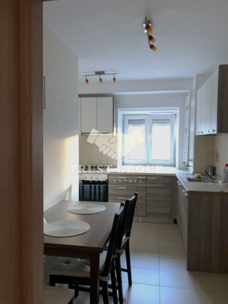 Apartament 3 camere Decebal | stradal | decomandat | 1992 |