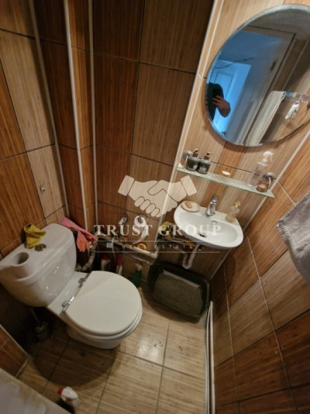 Apartament 3 camere P-ta Romana