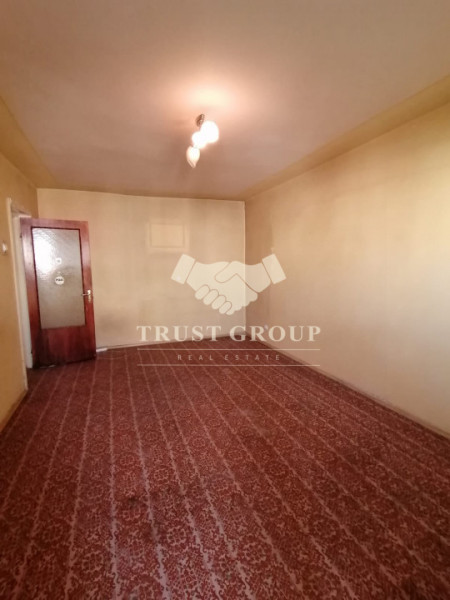 Apartament 2 camere Teiul Doamnei