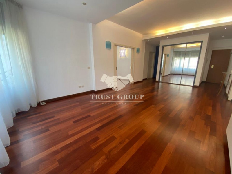 Apartament 3 camere+curte / Arcul de Triumf - Comision 0%