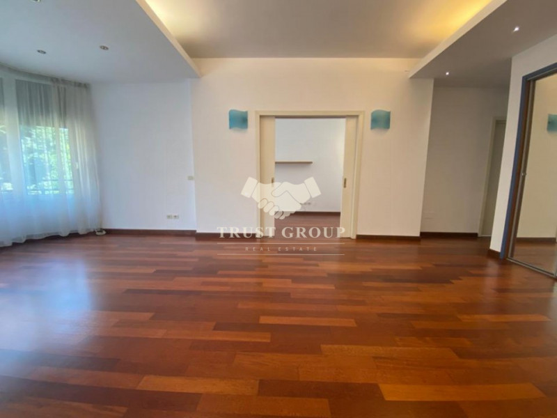 Apartament 3 camere+curte / Arcul de Triumf - Comision 0%