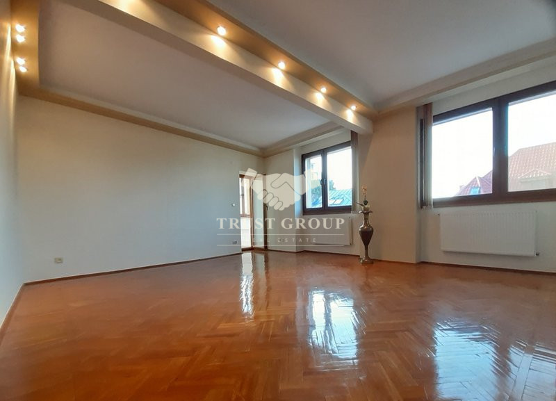 Apartament 3 camere Duplex Cotroceni Loc de parcare si boxa incluse