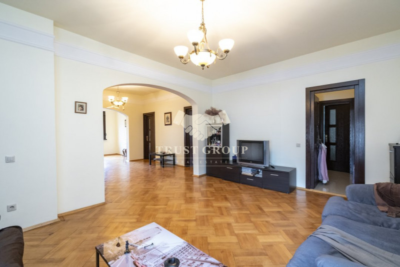 Apartament 4 camere Batistei | 140mp | boxa la subsol