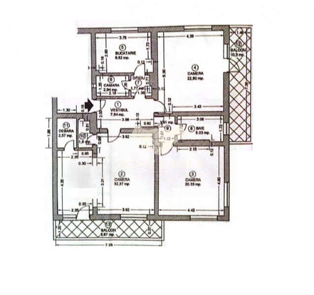 Doua apartamente - 2 garaje si curte - Capitale