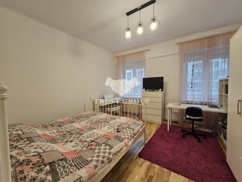 Apartament 3 camere Victoriei | renovat | boxa la subsol | parcare in curte