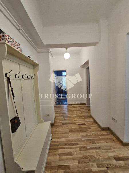 Apartament 3 camere Victoriei | renovat | boxa la subsol | parcare in curte