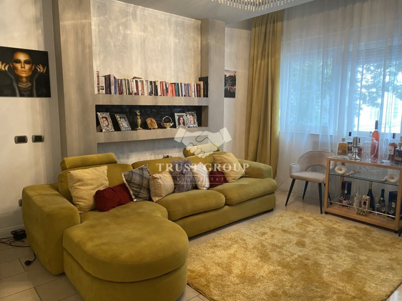 Apartament 3 camere Armeneascca | renovvat lux | centrala proprie