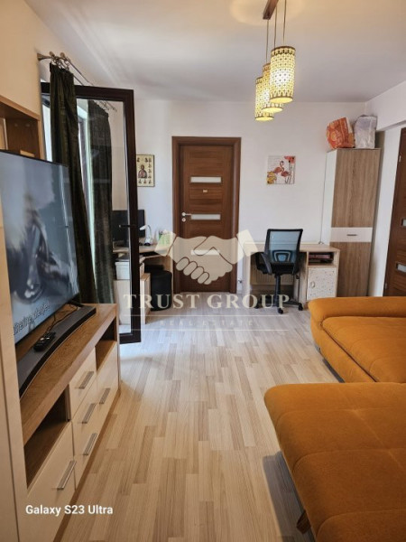 Apartament 3 Camere+Garaj Domenii