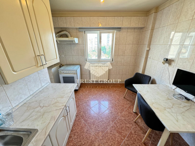 Apartament 3 camere Parcul Circului | 1990 | Centrala proprie 