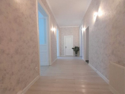 Apartament 4 camere Universitate