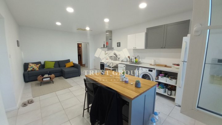 Apartament 4 camere in Victoriei