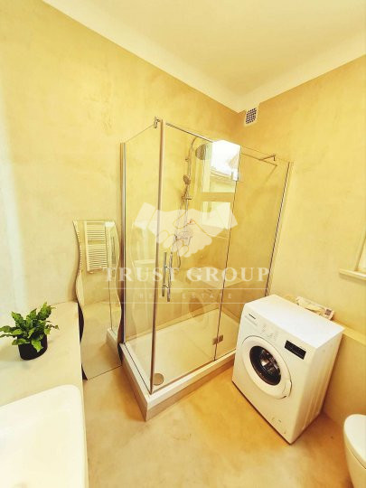 Apartament 4 camere in Victoriei