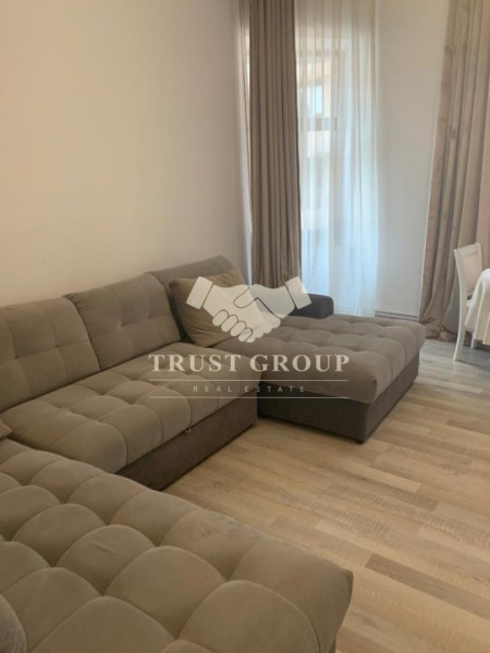 Apartament 4 camere in vila/Victoriei