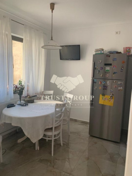 Apartament 4 camere in vila/Victoriei