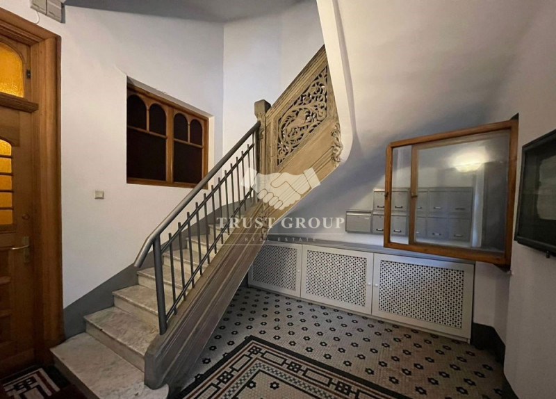 Apartament 3 camere Piata Romana / Dacia 