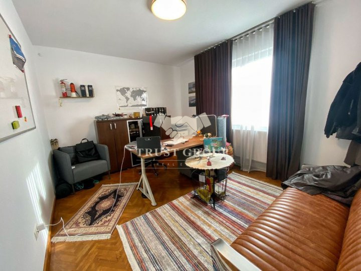 Apartament 3 camere Primaverii