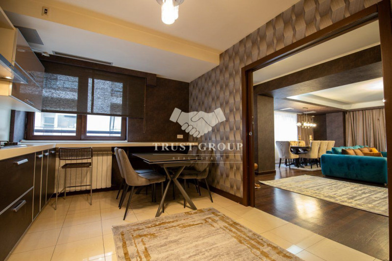 Apartament 4 camere lux - Herastrau