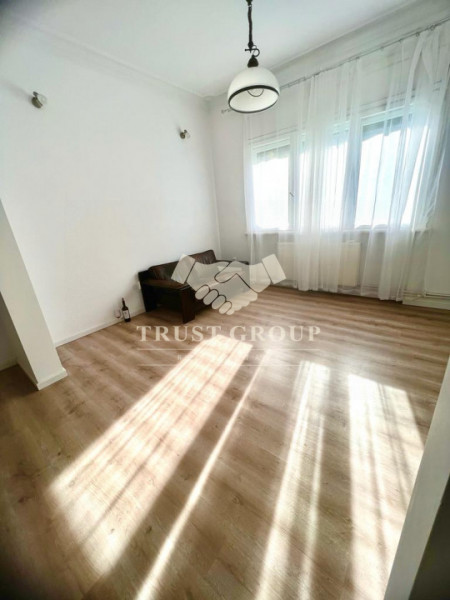 Apartament 4 camere in vila | Clucerului | Loc de parcare