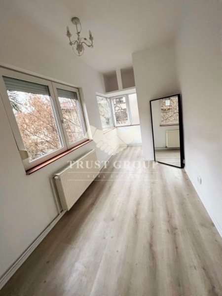 Apartament 4 camere in vila | Clucerului | Loc de parcare