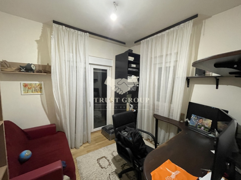 Apartament 4 camere Televiziune