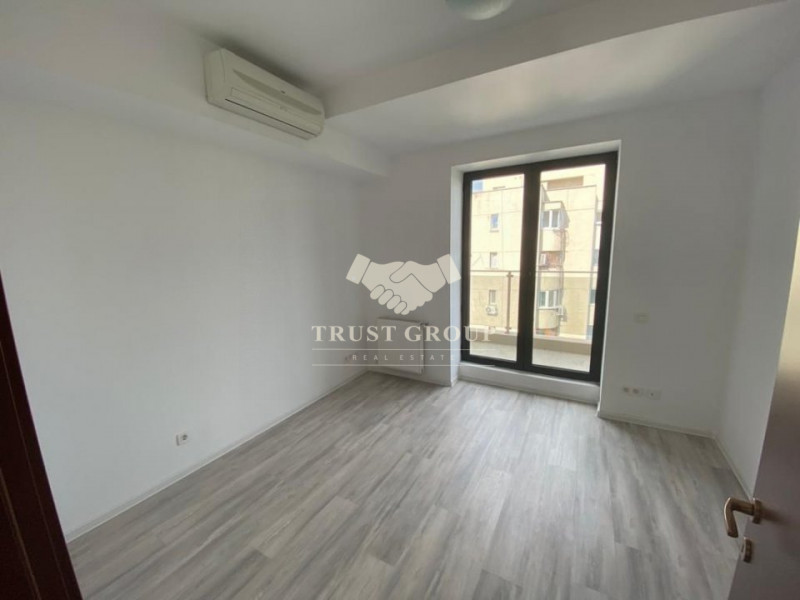 Apartament 4 Camere+ doua locuri parcare Parcul Circului