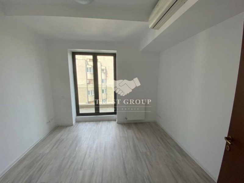 Apartament 4 Camere+ doua locuri parcare Parcul Circului