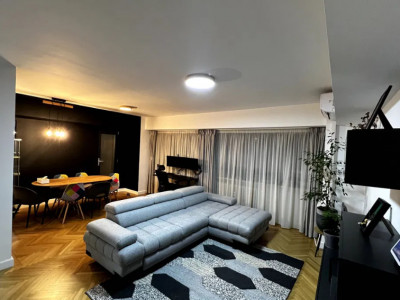 Apartament 3 camere Titulescu | 1980 | renovat