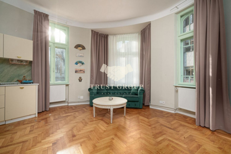 Apartament 4 camere Ultracentral | renovat complet