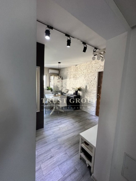 Apartament 3 camere lux - Victoriei