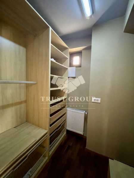 Apartament 3 camere Eminescu- Dacia | Bloc 2010 | Loc de parcare