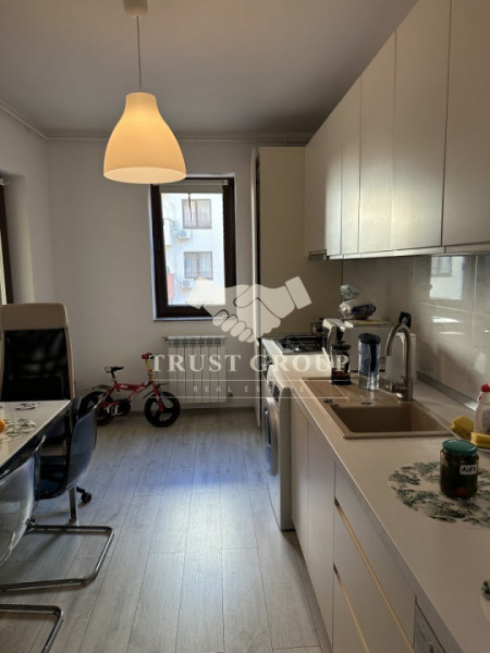 Apartament 3 camere Aviatiei | 2015 | Loc de parcare