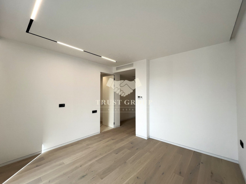 Penthouse 4 camere Lux - Aviatorilor | Loc de parcare