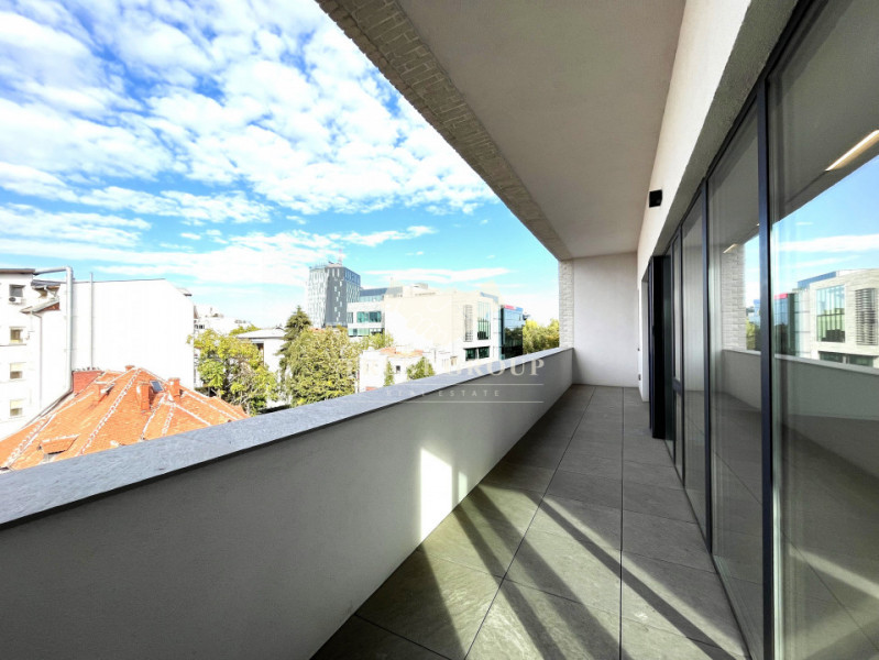 Penthouse 4 camere Lux - Aviatorilor | Loc de parcare