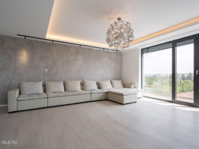 Penthouse 5 camere Jandarmerie | 3 locuri de parcare