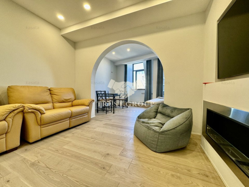 Apartament 3 camere Victoriei | renovat | centala 