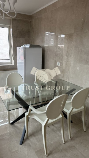 Apartament 3 camere lux - Herastrau