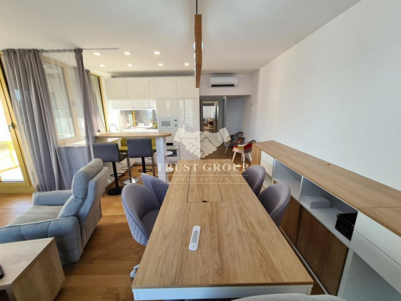 Apartament 3 camere lux + loc de parcare - Aviatiei