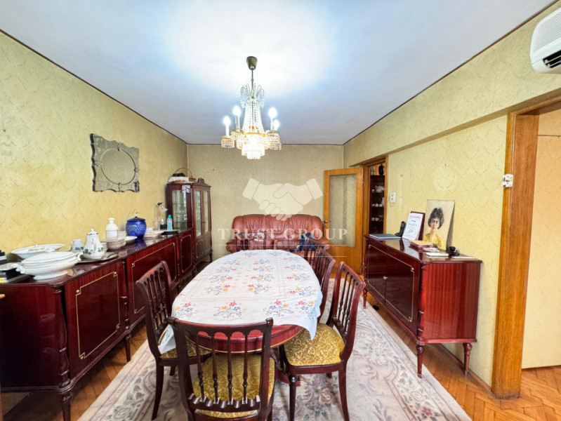 Apartament 4 camere Titulescu 